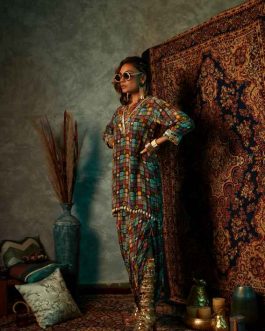 Small Tile Kurta with Embroidery